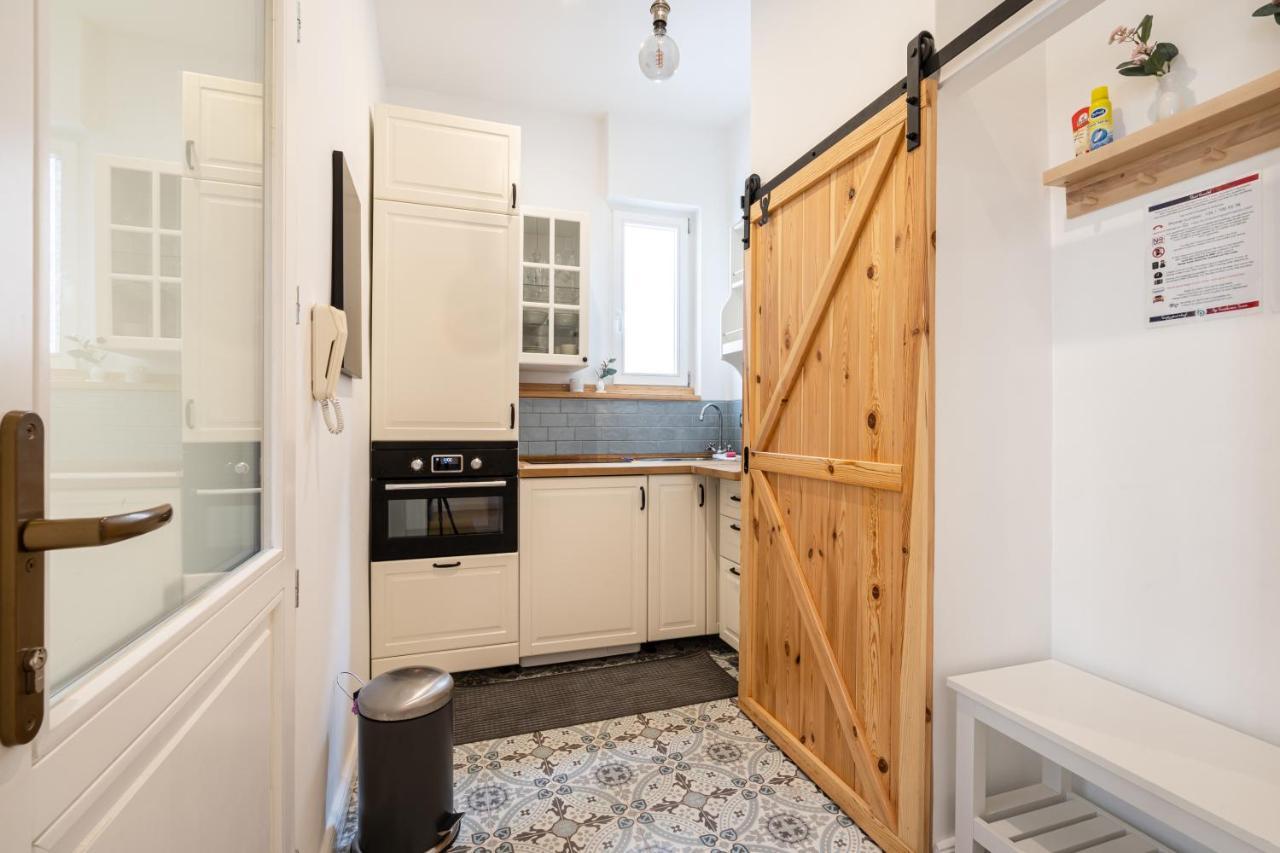 Apartamento Youth Motive With Gallery